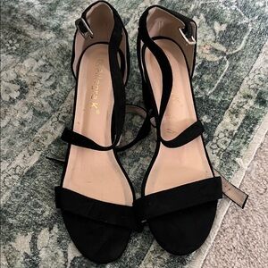 Chic Black Ankle Strap Sandals